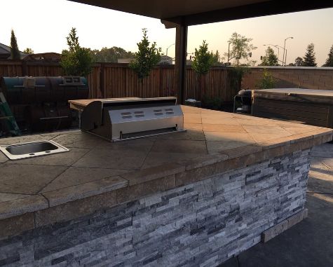 this image shows the outdoor countertop kitchenette aliso viejo